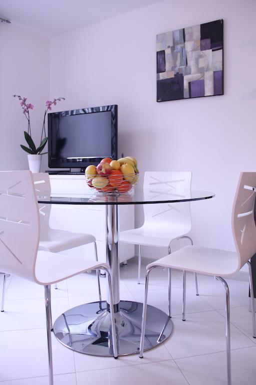 Apartma Mladena *