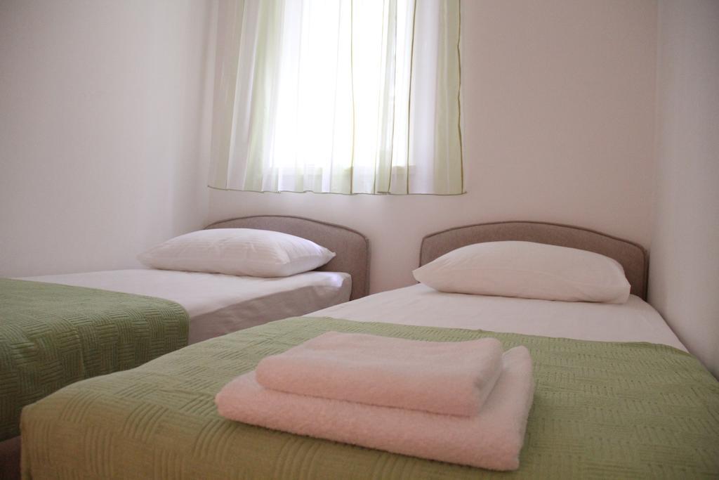 Apartma Mladena *
